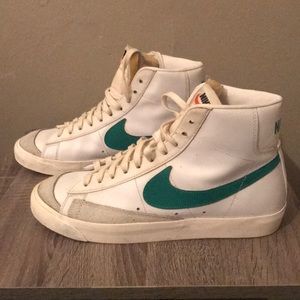 Nike blazer